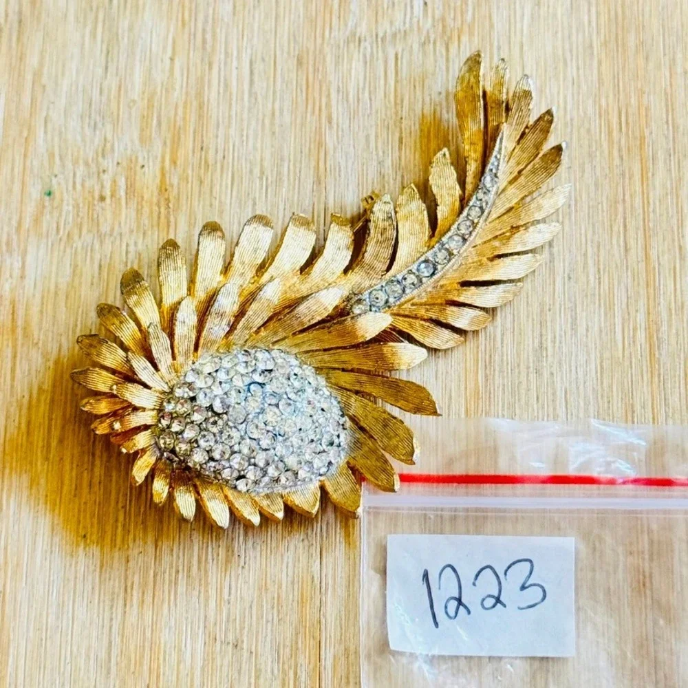 Whimsical Feather Rhinestone Brooch Pin VTG Satin Gold Pave Wave Leaf 1950s